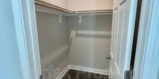 724C Liberty St. Gallery 12