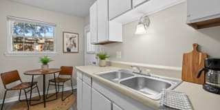 Cardinal Village Gallery 20