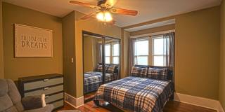 Beautifully Renovated Craftsman with Private Yard & Guest Suite in Prime Bankers Hill Gallery 13