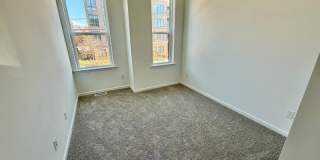 400 Willow St Gallery 2