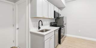 306 W Franklin Gallery 22