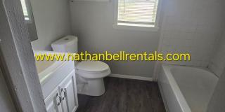 Single-Family Home: 3 Bed, 2 Bath Gallery 8