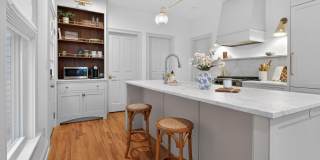 142 Heck Avenue Gallery 11