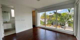 10250 NW 74th Ter Gallery 26