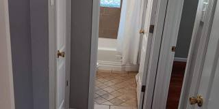 Charming 3 bedroom near Washburn University. Gallery 4
