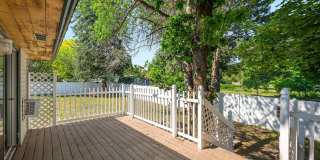 Spacious 3BR + Bonus Tri-Level in Spokane Valley - Fireplace, Corner Lot & Garage Gallery 26