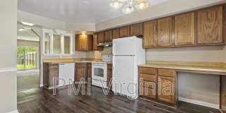 737 Waters Dr Gallery 1