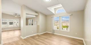 3600 Tournament Avenue Gallery 17
