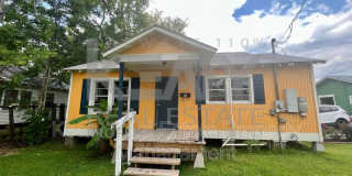 327 Stewart Street Gallery 1