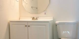 Recently Remodeled 3bd Single Story House Accepting Pets! Gallery 24