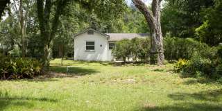 3/1 near schools, shopping, and entertainment. 3/1 near schools, shopping, and entertainment. Gallery 1