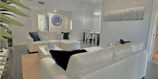 9828 Luna Cir Gallery 1