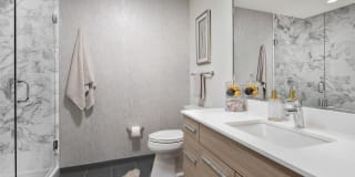 727 West Madison 727 West Madison Gallery 50