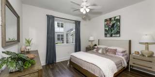Hickory Cottages Apartments Gallery 9
