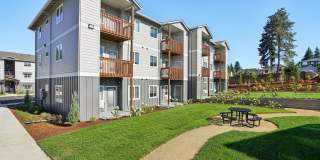 LIBERTY CREST APARTMENTS Gallery 13
