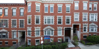 4 Bedroom-No Broker Fee! Gallery 1