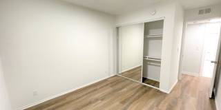 400-420 N. Oakland Ave. Gallery 73