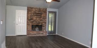 Newly Remodeled! Close to Tinker Gallery 5