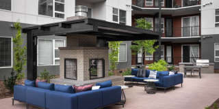 The Lincoln Gallery 8