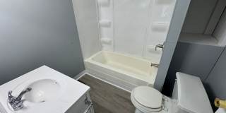 Near Southeast 3 Bed 1 Bath Gallery 10