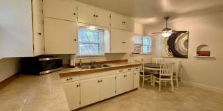 202 E Foster Ave Gallery 26