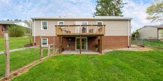 Spacious ranch close to campus Gallery 11