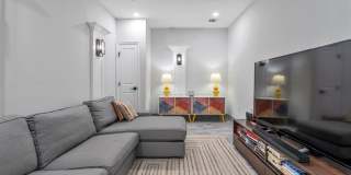 765 Sixth Avenue Gallery 39