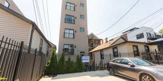 2108 W 18th Place Gallery 21