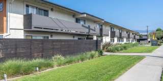 Sunset Square Gallery 1