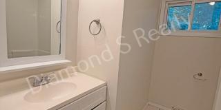 Charming 3-Bedroom in Southeast Springfield Location! Charming 3-Bedroom in Southeast Springfield Location! Gallery 16