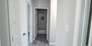 4105 Stuart Street Gallery 18