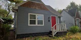 2849 East Brookside Avenue Gallery 1