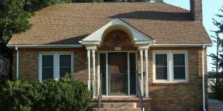 910 West York Avenue Gallery 24