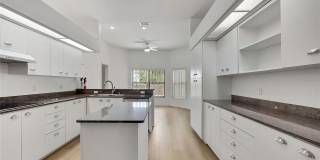 18401 30TH STREET Gallery 13