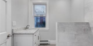10 Braman Street Gallery 18