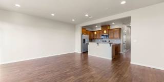 Gorgeous Townhome in Ridgefield! Gallery 12