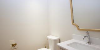 131 Racquet Lane Gallery 23