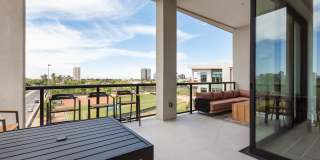 Seven Oaks Gallery 39