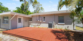 4704 W LAWN AVENUE Gallery 14
