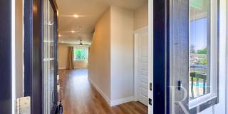 Spacious 5-Bedroom Home with Modern Layout, Natural Light & Park Access Gallery 5