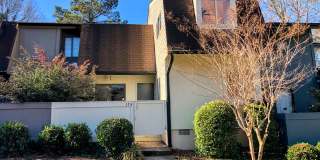3 bedroom 2.5 bathroom Home Near UGA and on the UGA Busline! Gallery 1