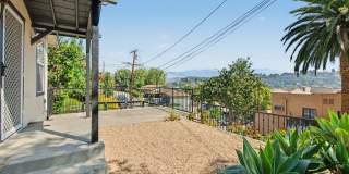 807 Annan Ter Gallery 3