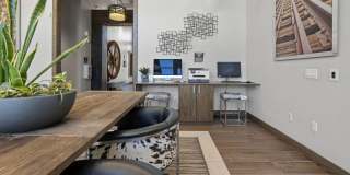 HiLine at Littleton Commons Gallery 80