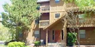 2BR/2BA, vaulted ceilings, pool, parking, W/D included, more! (SC308) Gallery 5
