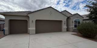 NEW BUILD - PRISTINE CONDITION!  Coolidge 4 bed 2 bath W/3 Car Garage Gallery 1