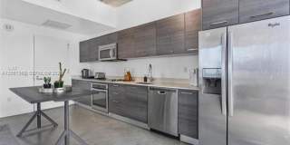 151 SE 1st St cu-2102, Miami, FL 33131 Gallery 1