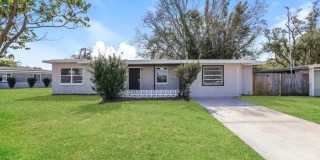 5608 32nd Avenue North 5608 32nd Avenue North Gallery 1