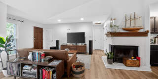 Charming 2BR House in Raleigh Gallery 13