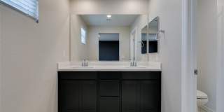 6184 Rathbone St Gallery 38