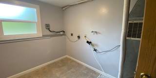 $300 Off 1st Months RENT!!! Spacious 3-Bedroom Home with Large Fenced Yard + RV Parking in The Dalles Gallery 15